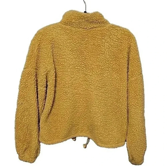 Sherpa Tan Cropped Bomber Jacket Zipper Cinched Waist Juniors Size Medium(?) - Picture 2 of 5